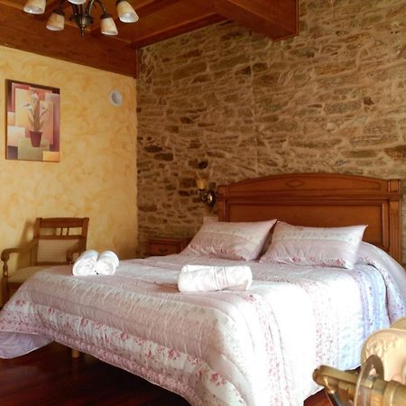 Pico Sacro II Hotel 圣地亚哥－德孔波斯特拉 客房 照片